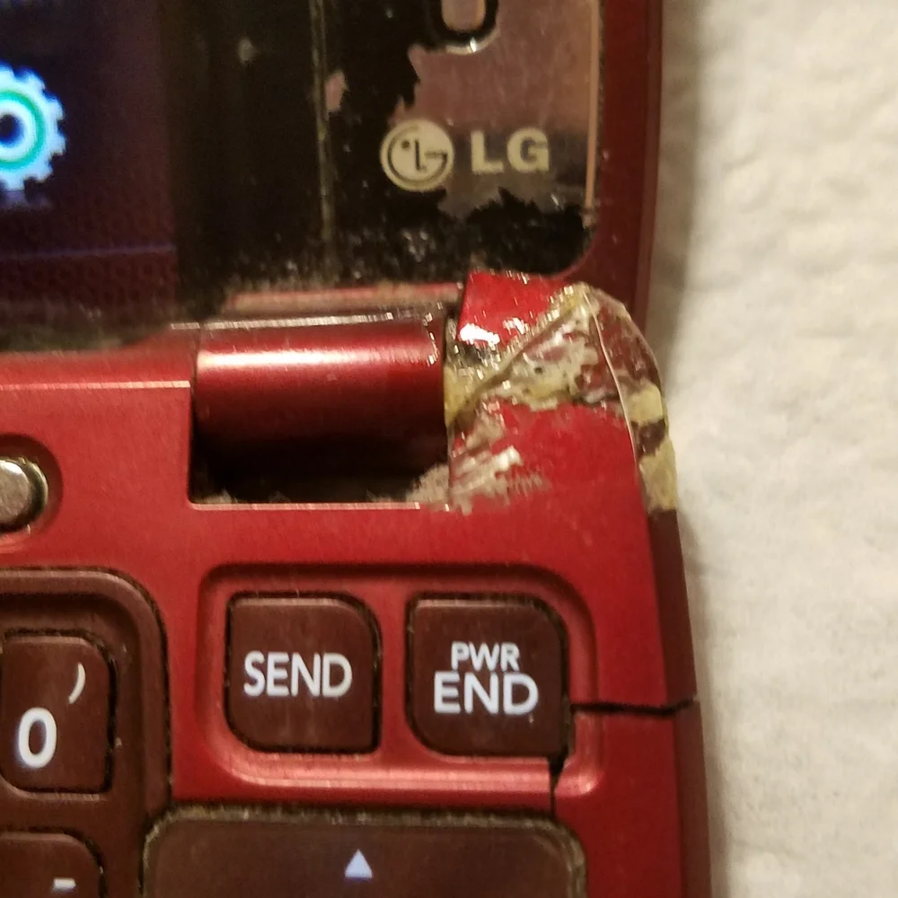 Vintage phone See all pictures!!! This does have damage to one corner